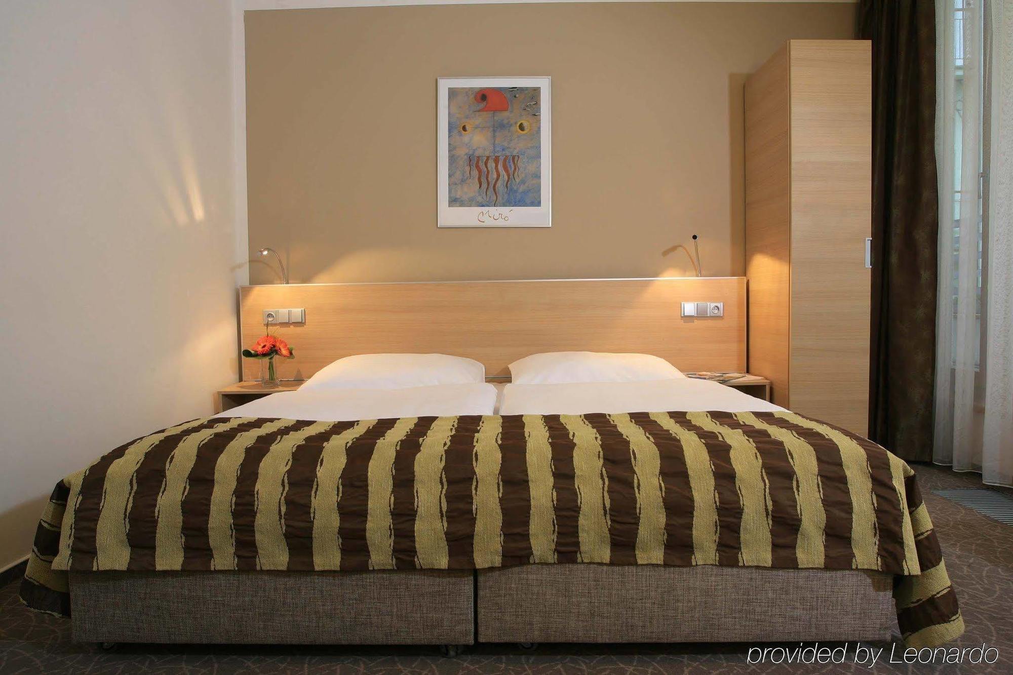 Hotel Páv Praga Esterno foto