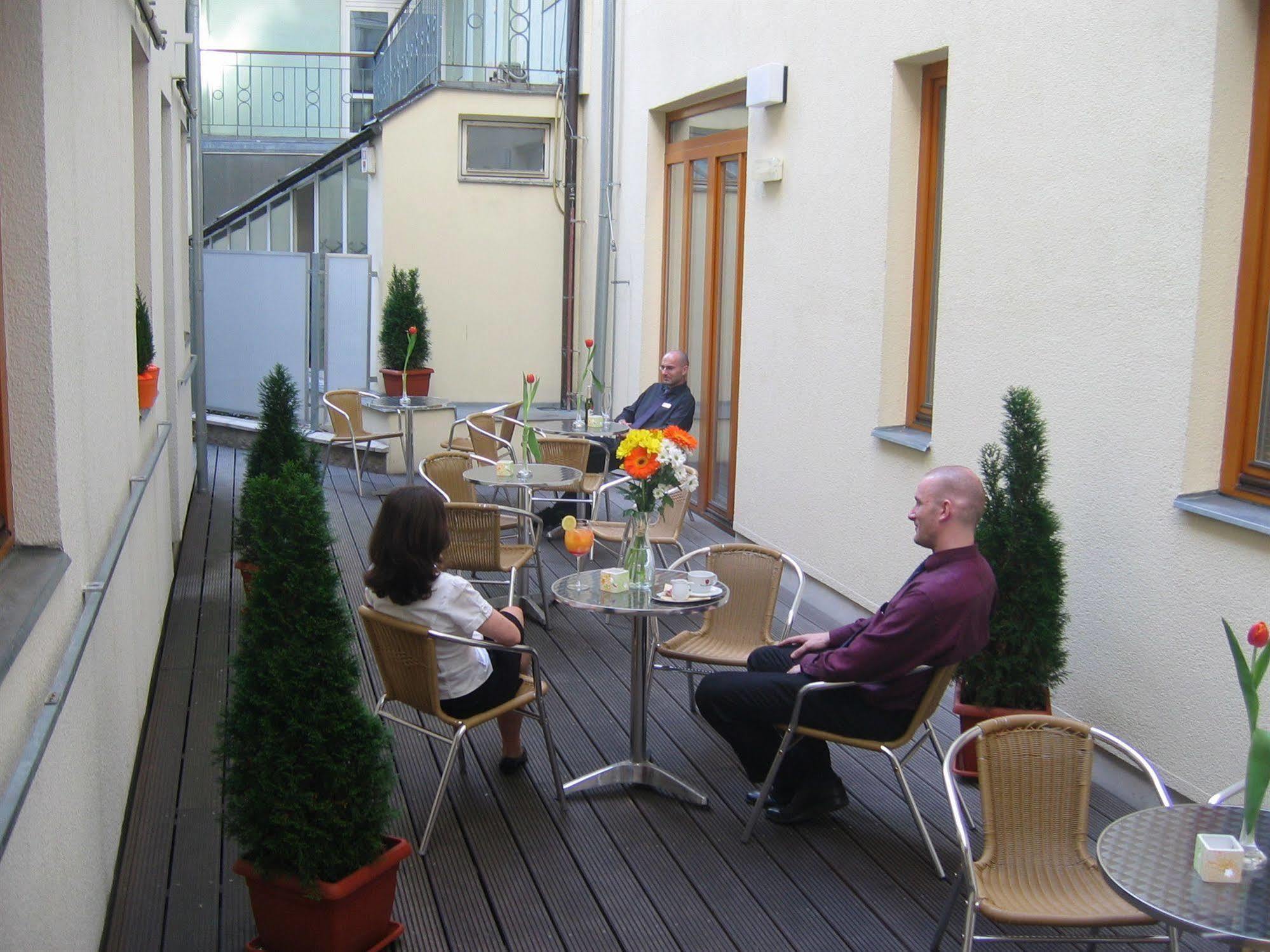 Hotel Páv Praga Esterno foto